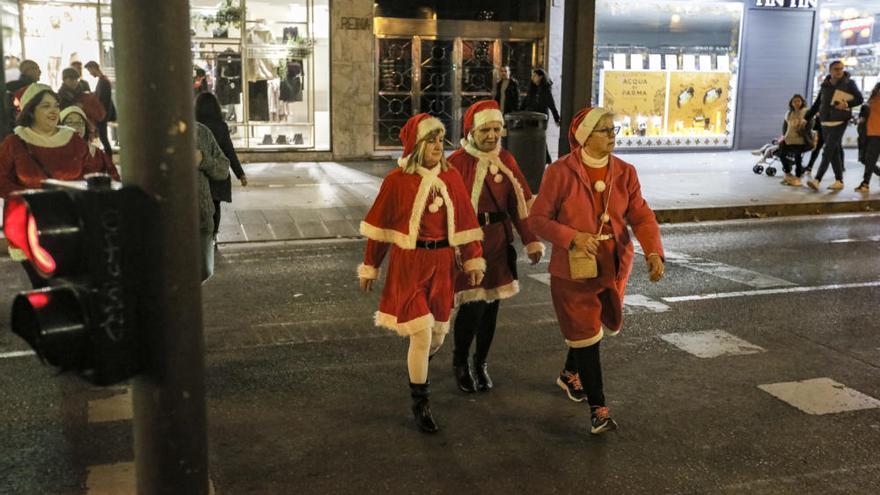 Line Dance: Rote Welle auf Palmas Borne-Boulevard