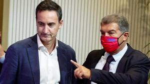  Ferran Reverter con el presidente del FC Barcelona Joan Laporta