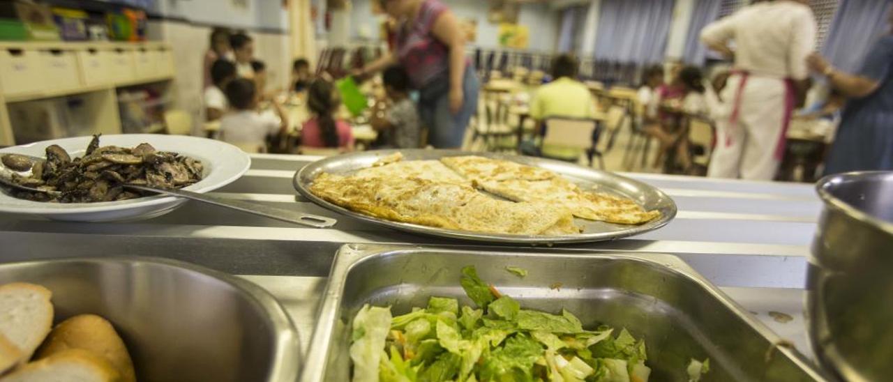 Los campus de verano integran a los niños en el comedor.