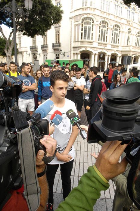 MANIFESTACION ENCONTRA DE LA LOMCE