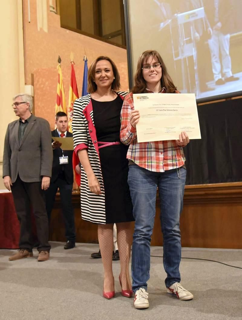 Imágenes de la ceremonia de premios por el Día de la Educación Aragonesa 2016