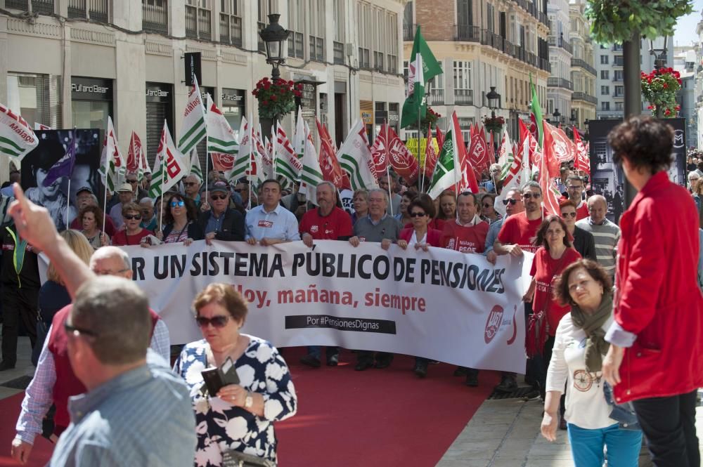 Los jubilados malagueños se concentran para defender las pensiones