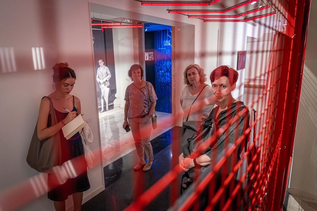 Exposición Vindran les dones. 150 anys de lluites als carrers de Barcelona, una muestra del Museu d'Història de Barcelona este 2 de junio de 2026.