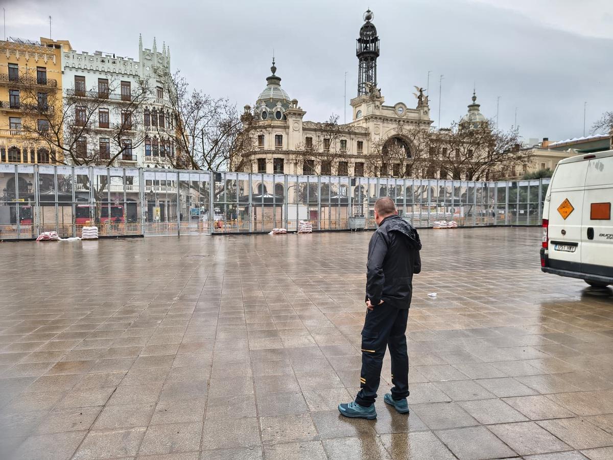 LLuvia en València obliga a suspender la mascletà