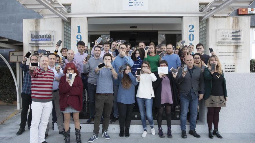 Los trabajadores de Levante-EMV, en defensa de la libertad de prensa