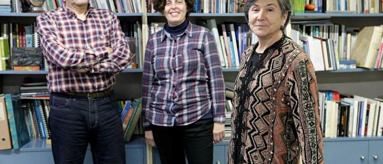 Juan Nicieza, Ana Gloria Blanco y Rosa Calvo.