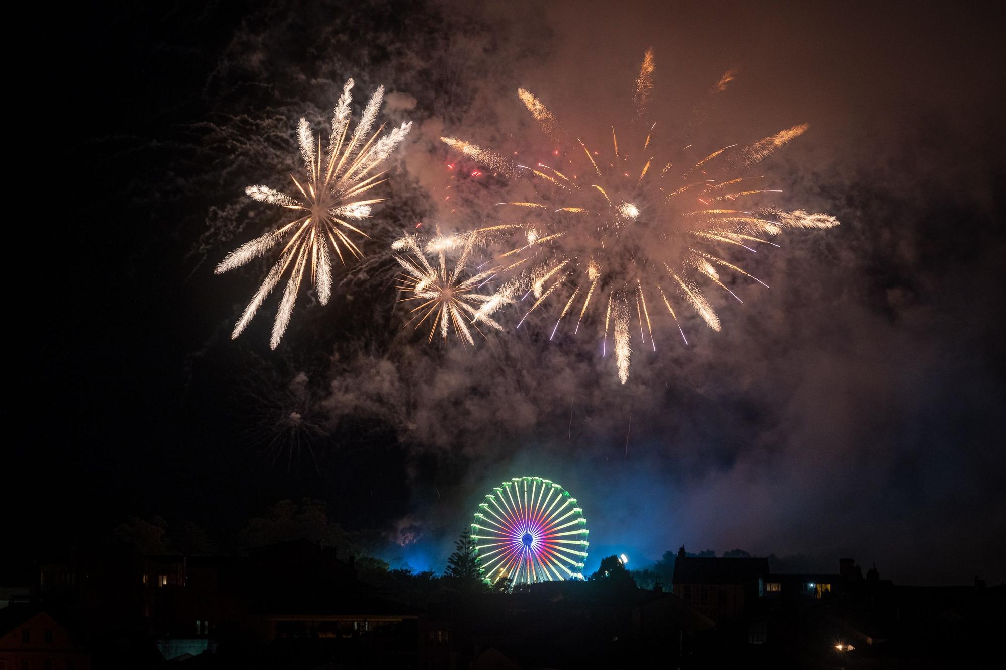 Galicia se ilumina para celebrar su día