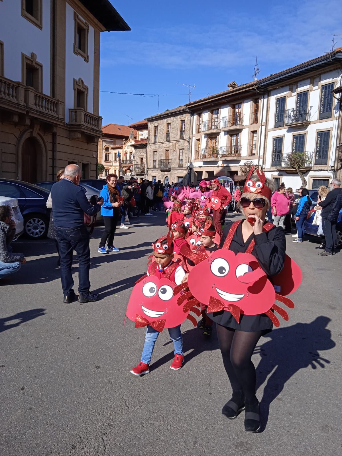 El fondo marino, protagonista del carnaval del colegio Maliayo