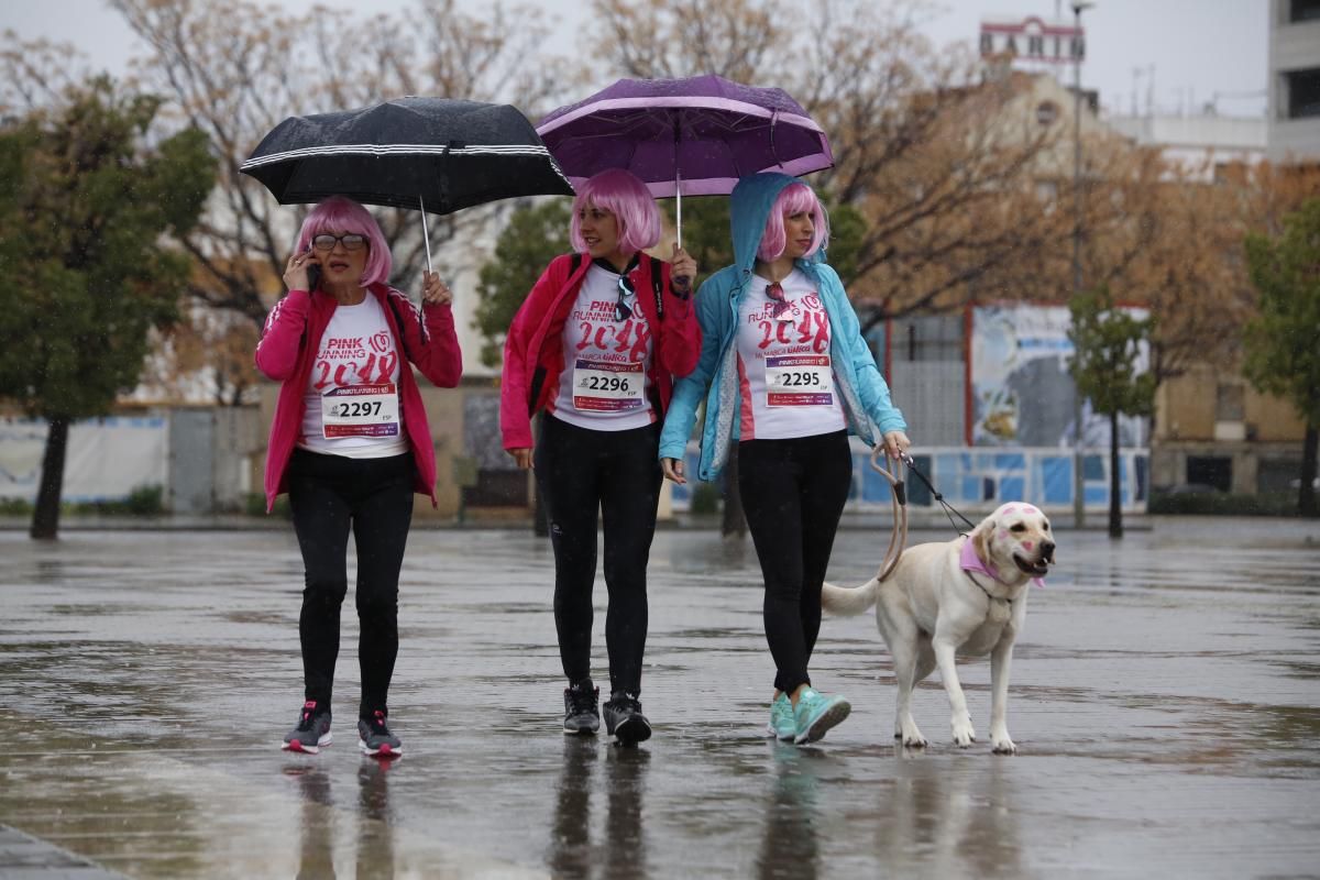 La lluvia no desluce la Pink Running