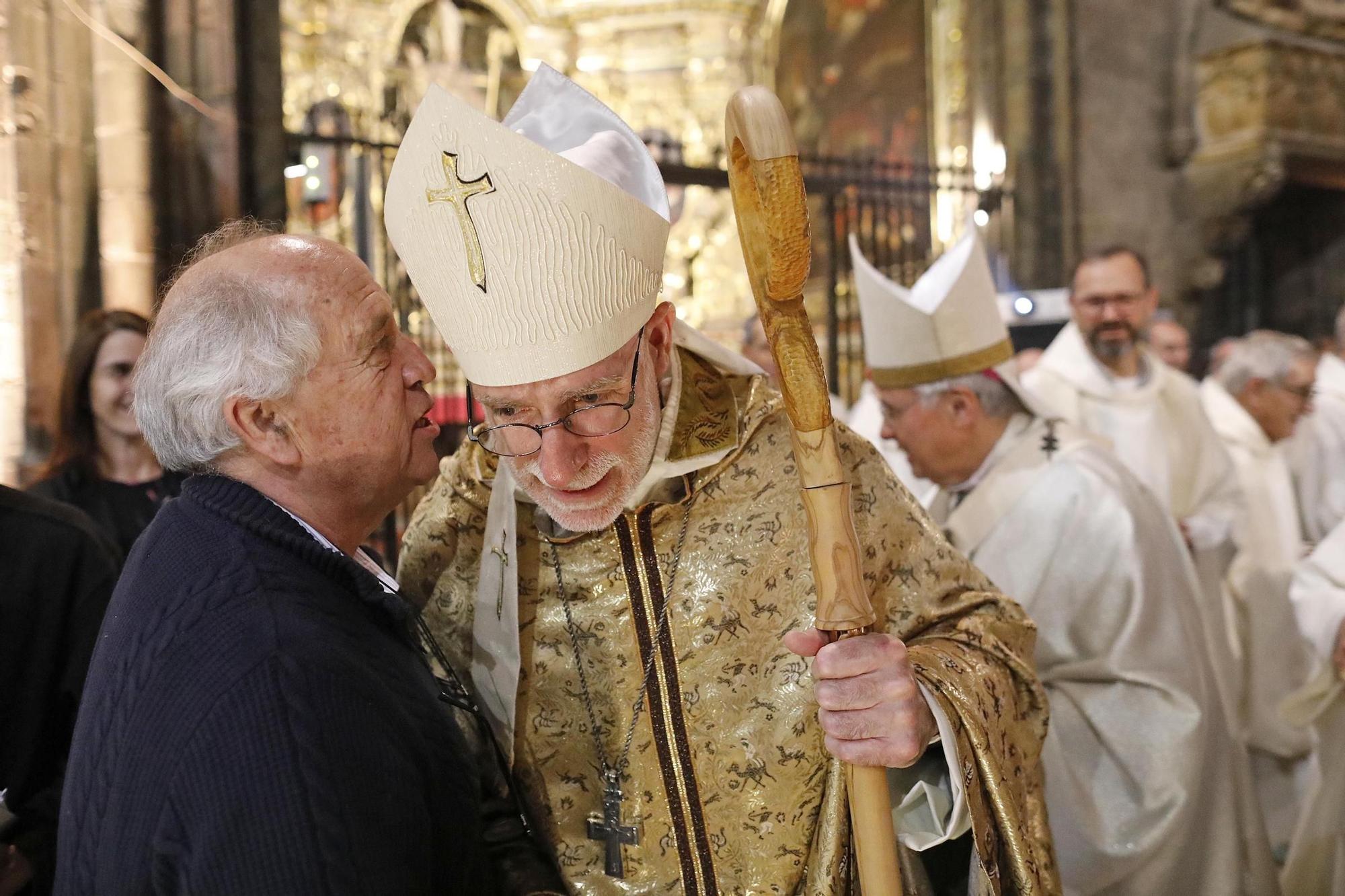 Ordenació d'Octavi Vila com a nou bisbe de Girona,