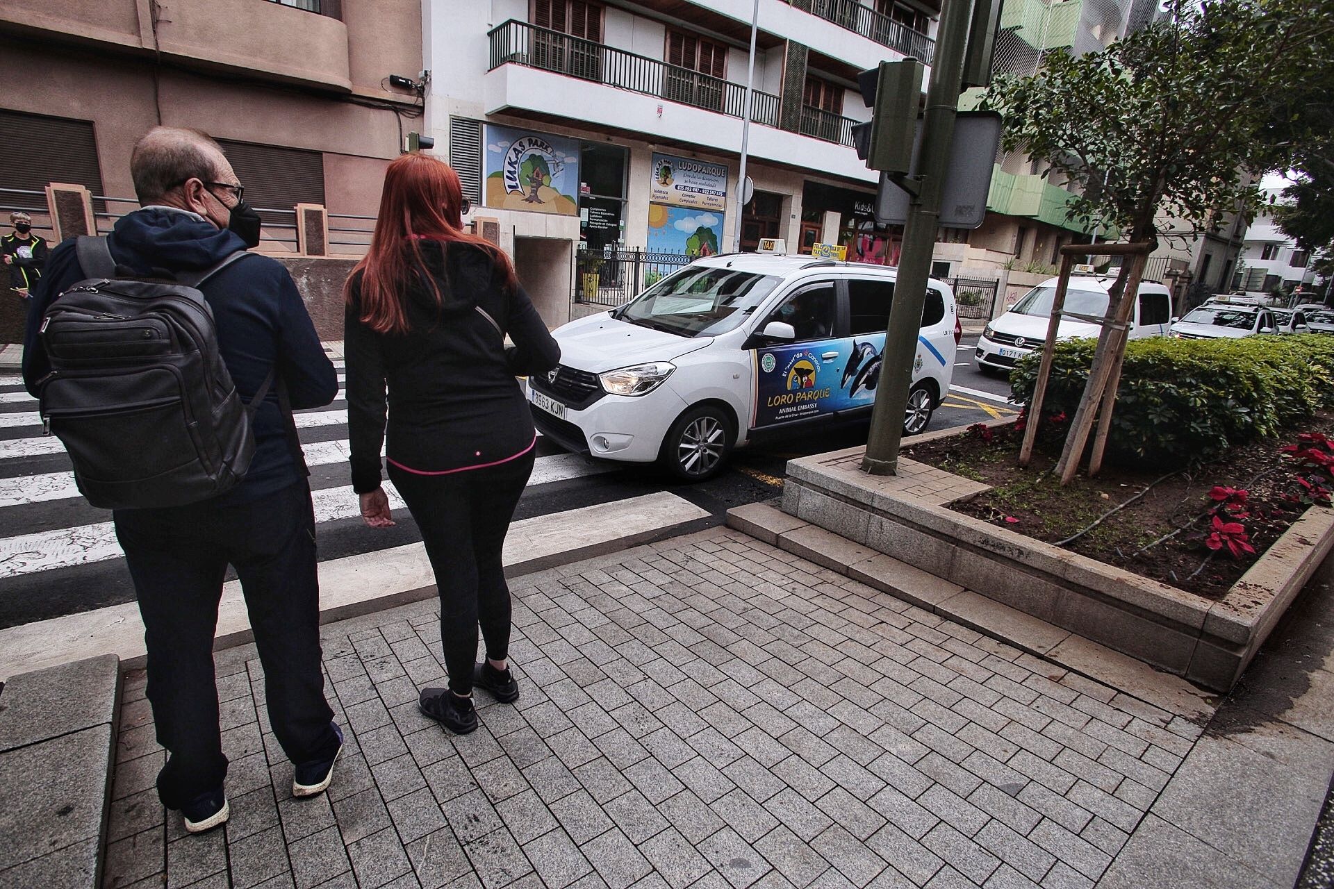 Caravana de taxis en Santa Cruz de Tenerife