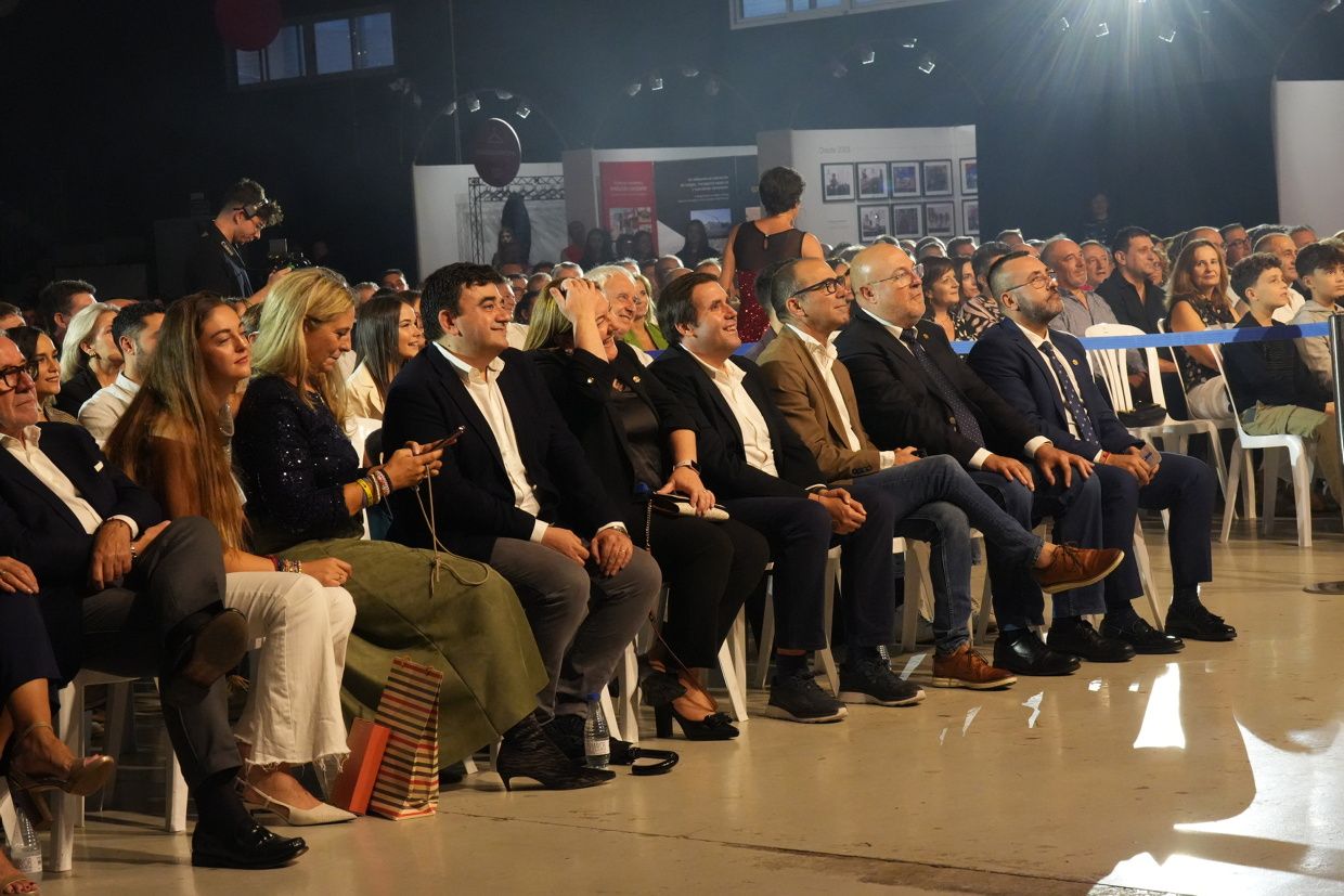 Galería de fotos de la gala del 50º aniversario de Grúas Tomás en Vila-real