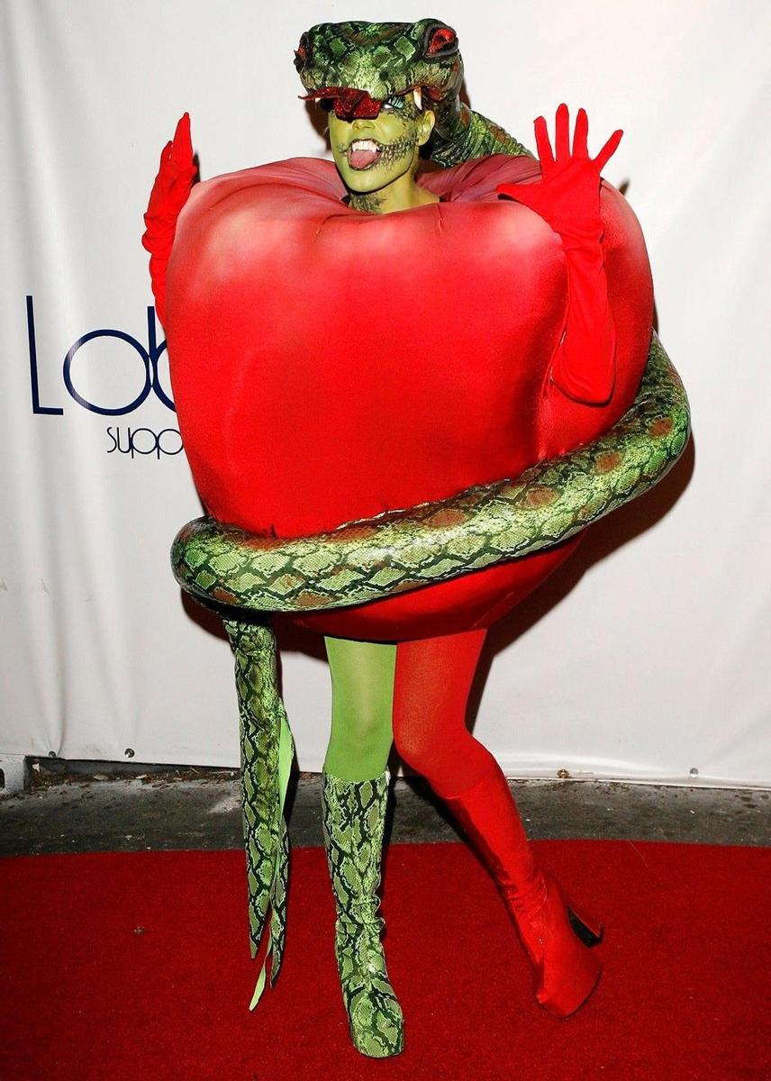 Los 12 disfraces que coronaron a Heidi Klum como la reina de Halloween