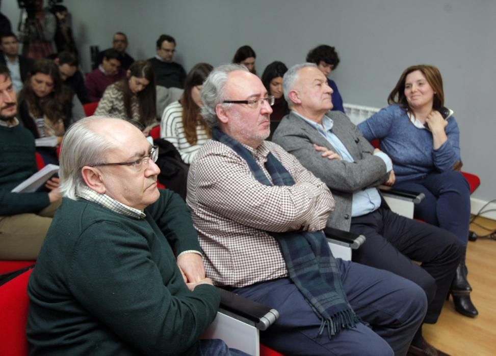 Besteiro renuncia a ser candidato a la Xunta