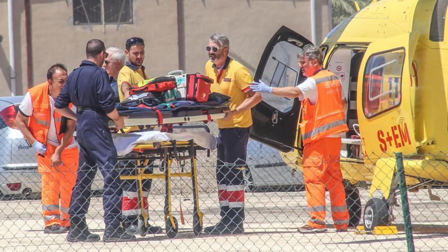 El helicóptero de la Conselleria de Sanidad, durante un traslado de órganos