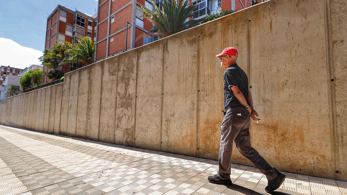 Reapertura del tramo que estuvo cerrado durante diez años en la avenida Benito Pérez Armas