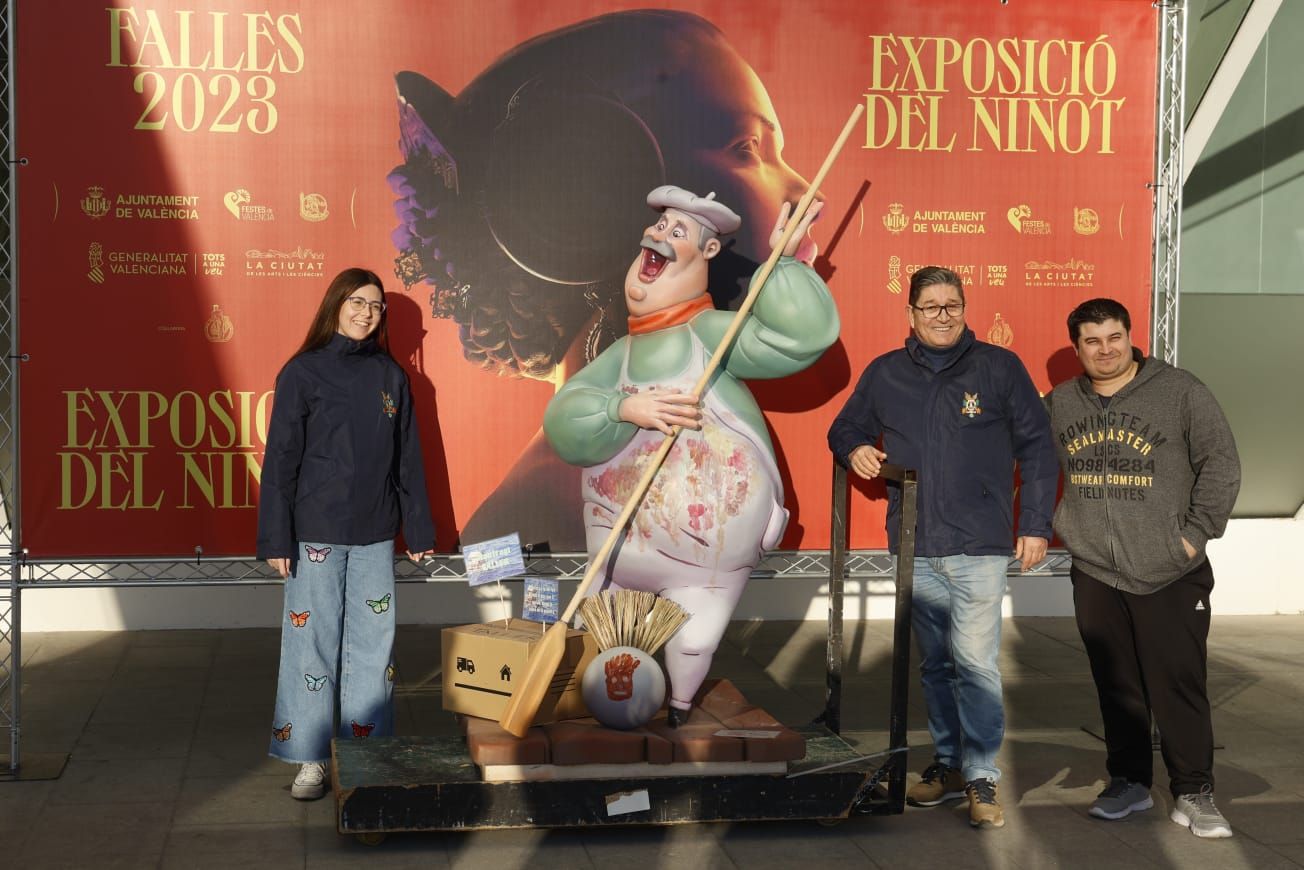 Fallas 2023 | Entrega de Ninots a la Exposición (sesión lunes por la tarde)