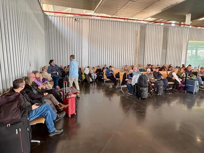 Caos ferroviario en Alicante: Renfe recomienda no viajar por la huelga