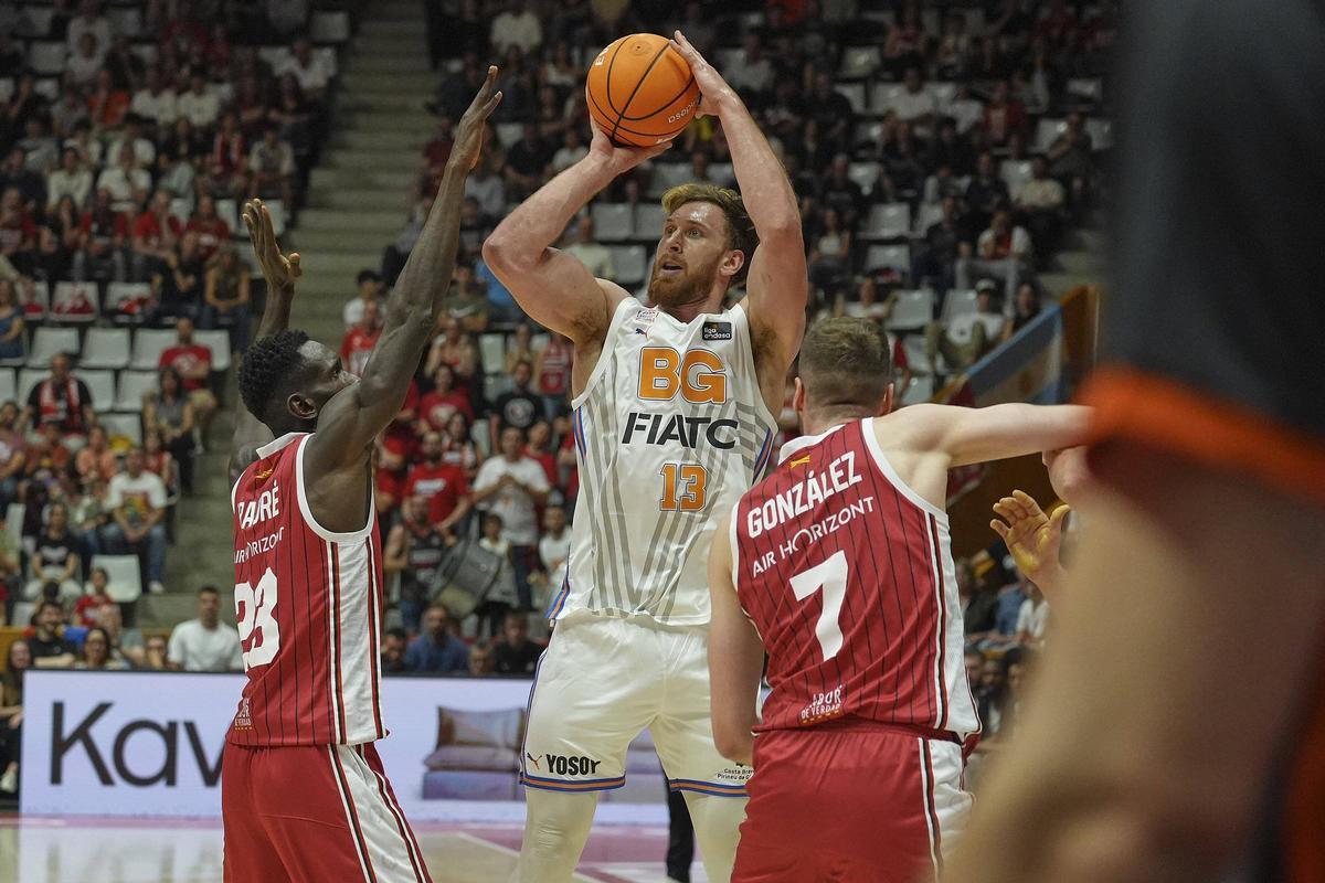 Fotos del partit entre el Bàsquet Girona i el Saragossa Fotos del partit entre el Bàsquet Girona i el Saragossa