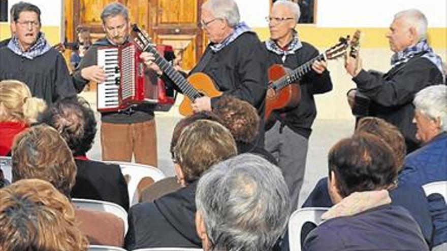 La vall homenajea a sus mayores  en sant vicent