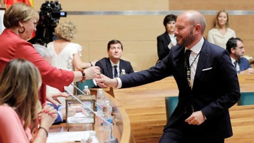 Gaspar durante la sesión del pleno de investidura de la diputación.