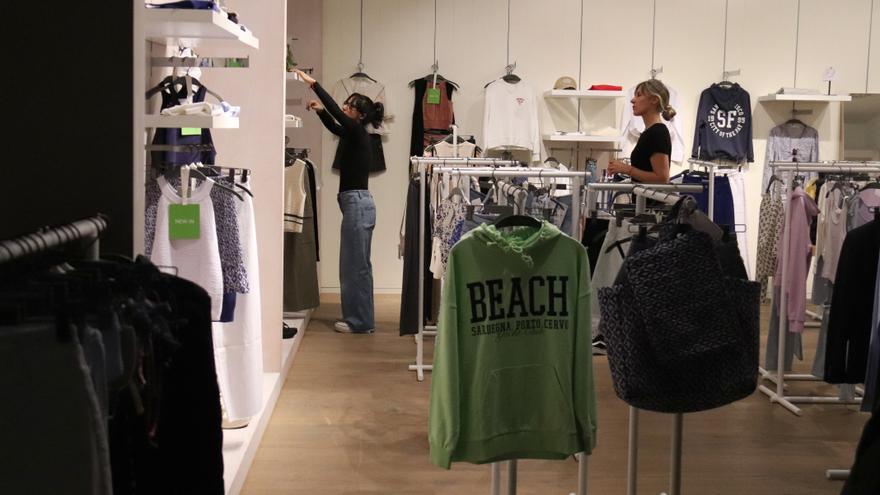 Set de cada deu empreses del sector de la moda espera vendre més el 2023 tot i l&#039;entorn &quot;complex&quot;