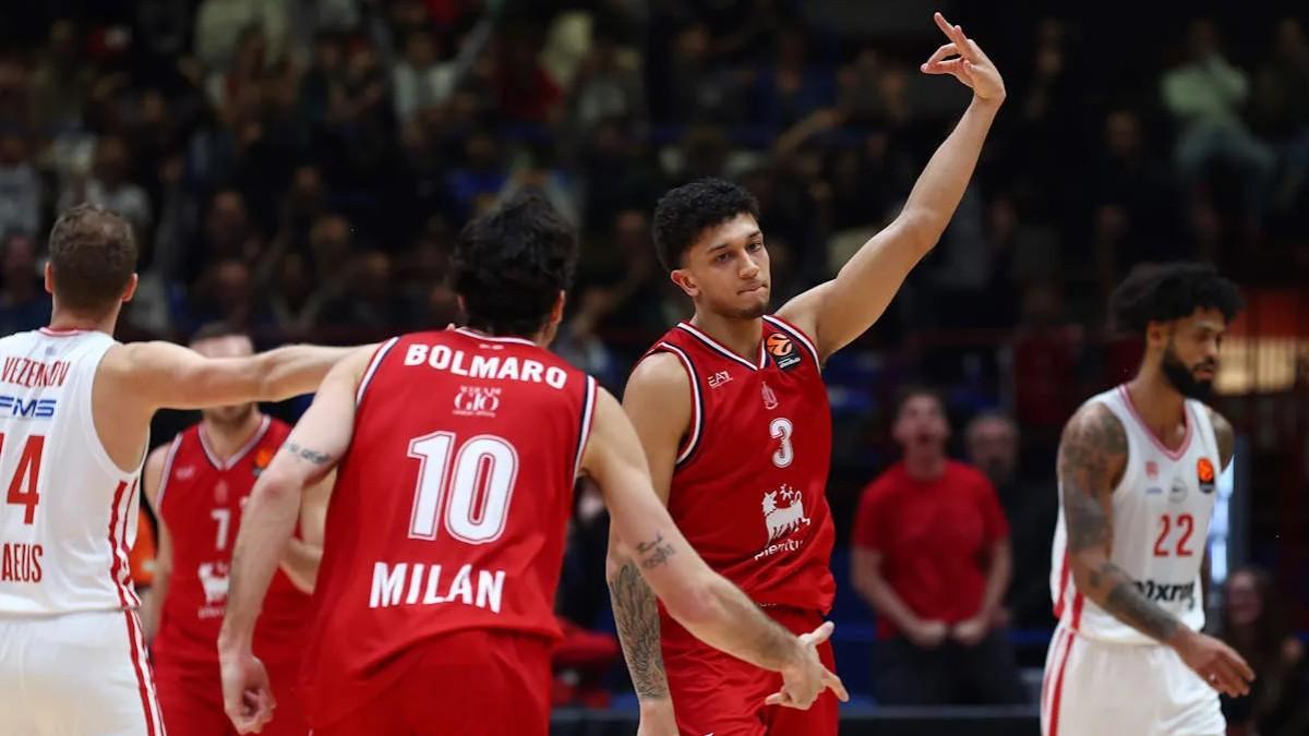 Quinn Ellis, en un partido con el Olimpia Milano