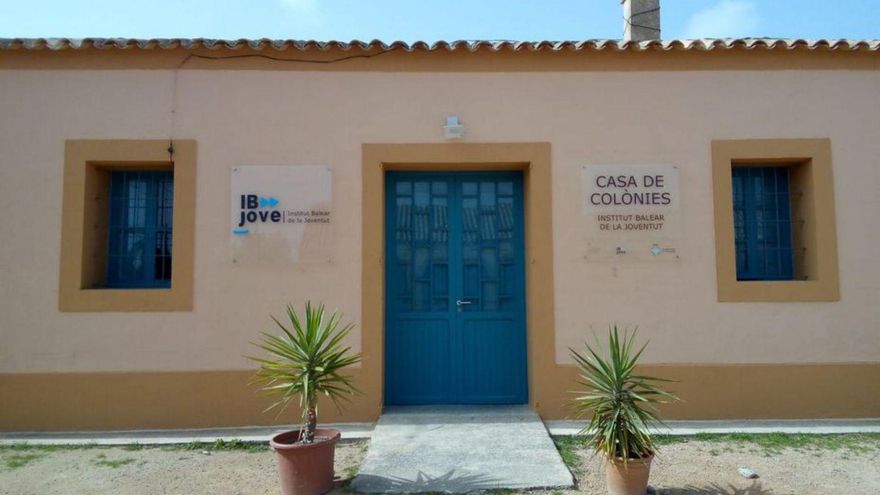 El Govern busca una solución para los docentes sin casa en Formentera