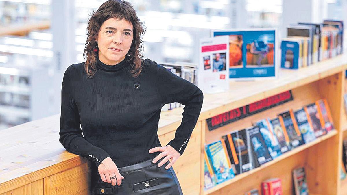 Núria Cadenes, novel·la guanyadora del Premi Proa 2025