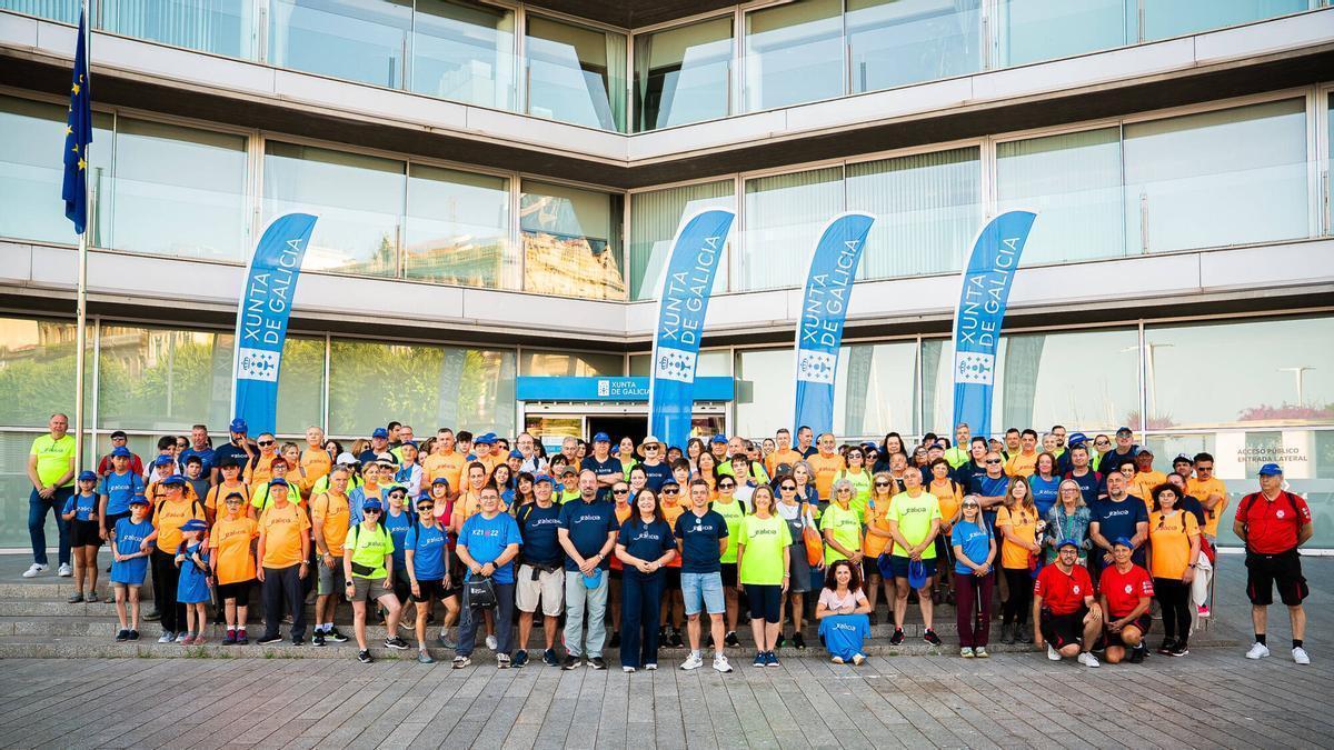 Participantes en la ruta por el Camino Portugués de la Costa.