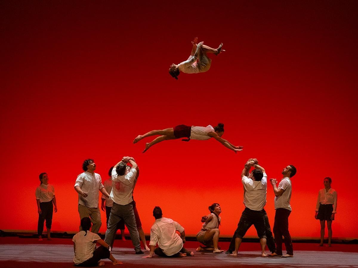 Sísifos, circo de lka compañía UpArte