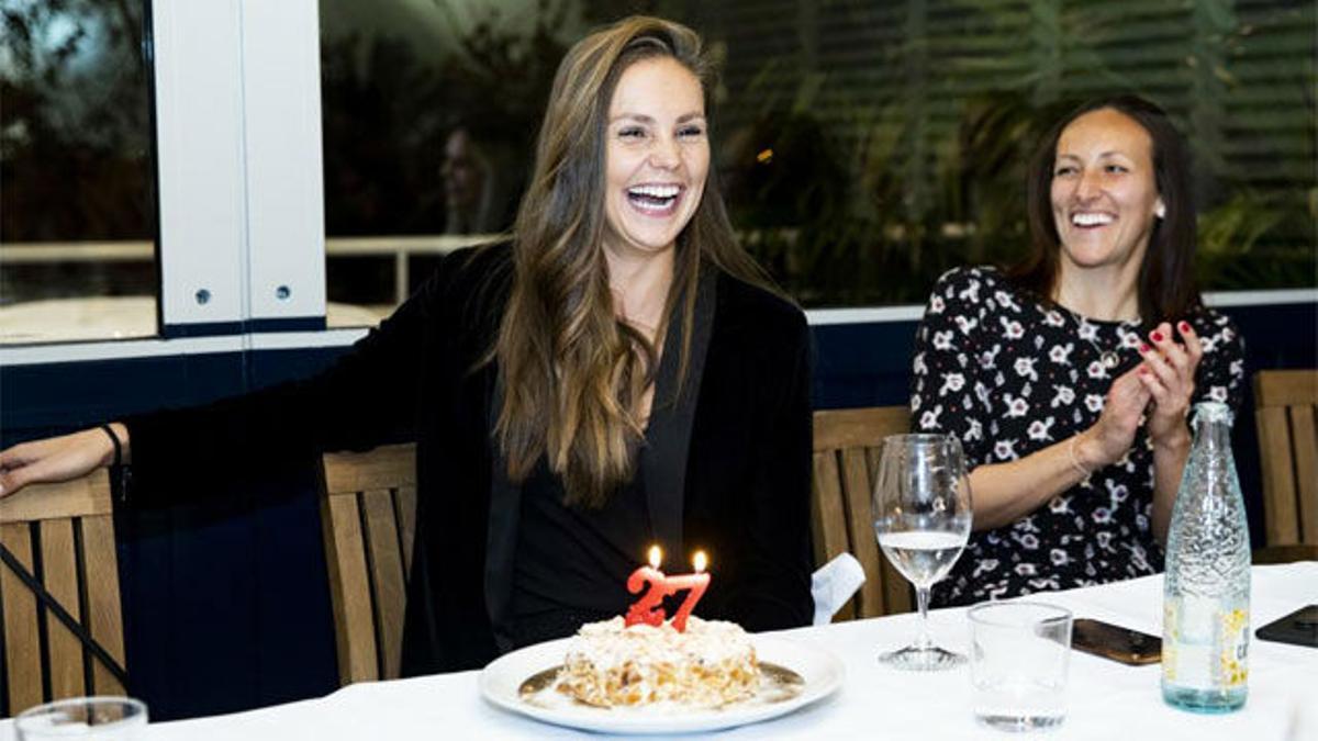 El tierno discurso de Lieke Martens en español 'cruyffista' por su cumpleaños