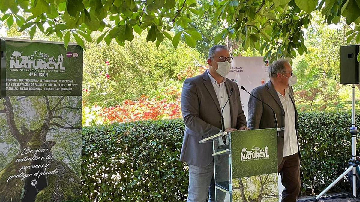 Jesús María Prada y Christoph Strieder en la presentación de Naturcyl, ayer en Madrid.