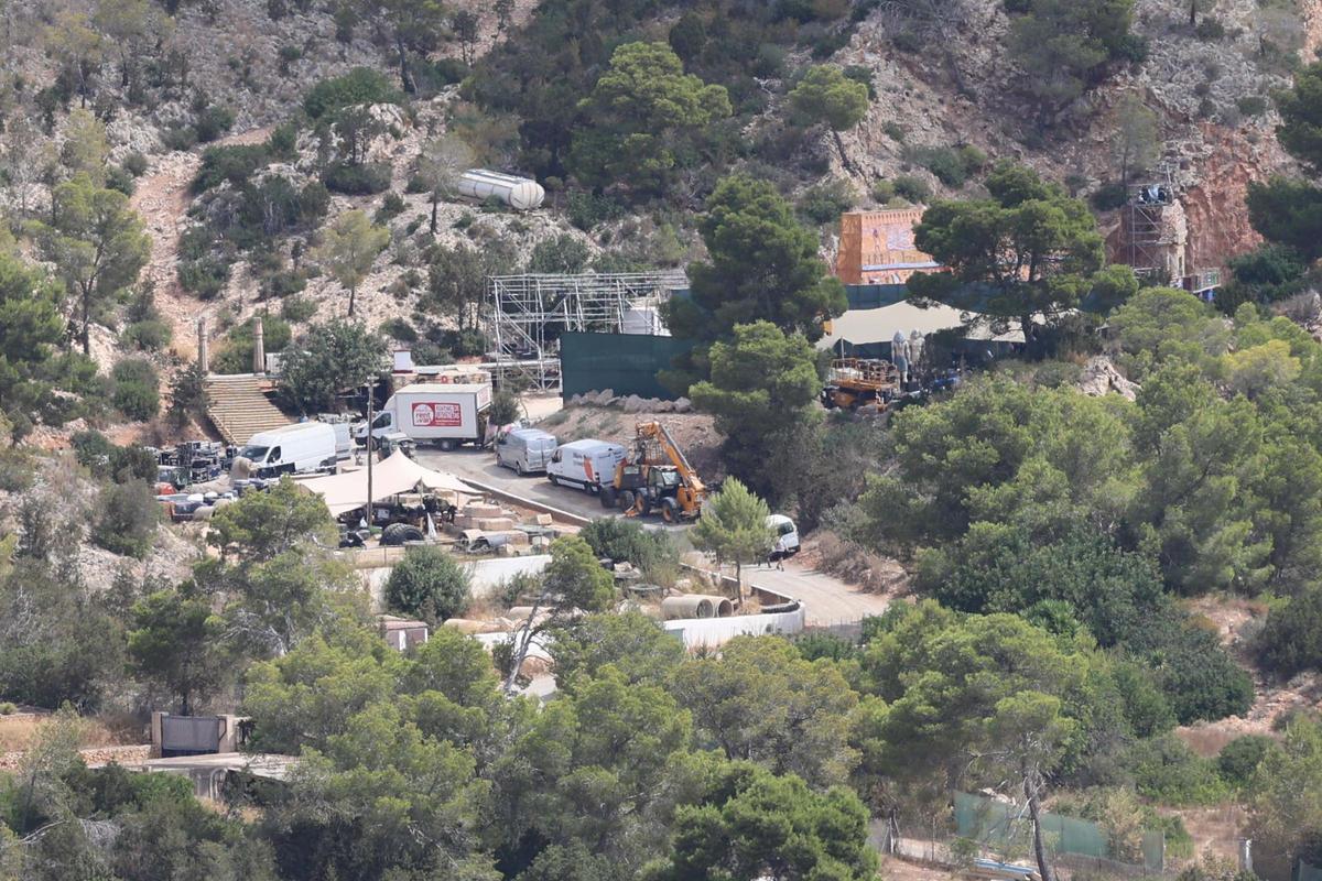 Una gran fiesta privada organizada por una famosa agencia internacional convoca a más de 300 invitados en sa Pedrera de Sant Antoni
