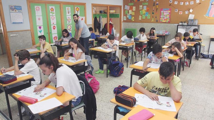 Estudiantes durante una prueba de evaluación de Primaria.