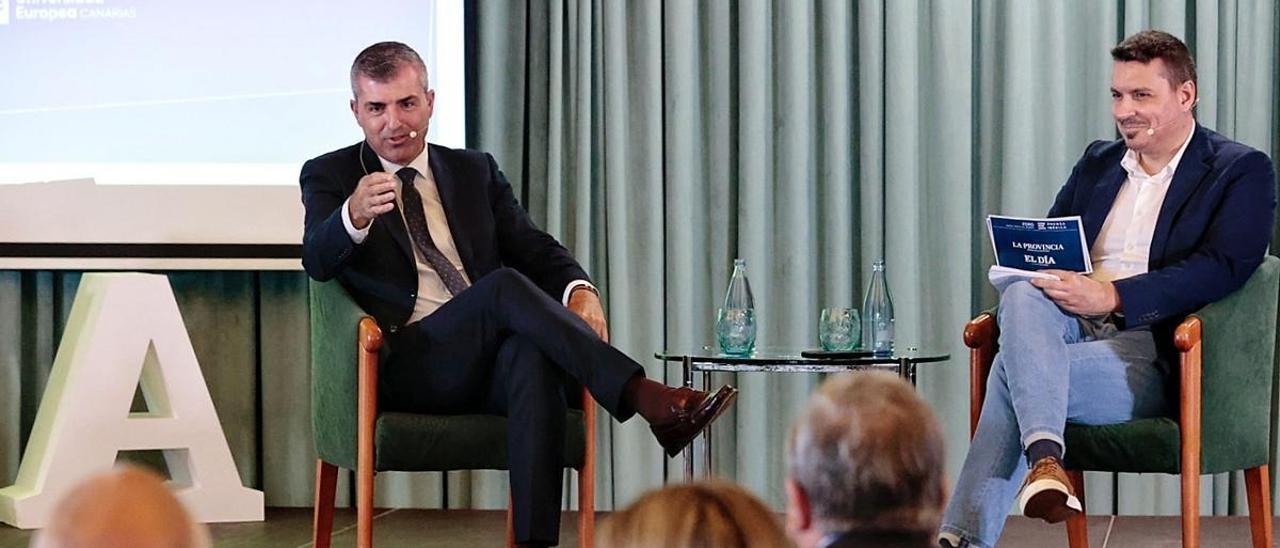 Manuel Domínguez y el periodista Moisés Álvarez Montero