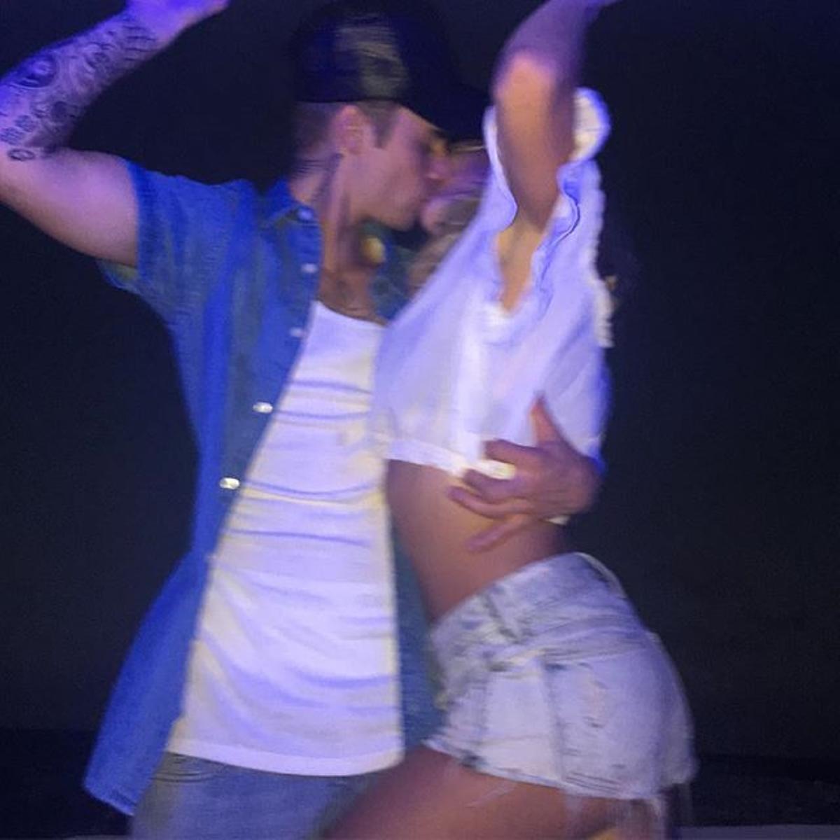El beso entre Justin Bieber y Hailey Baldwin
