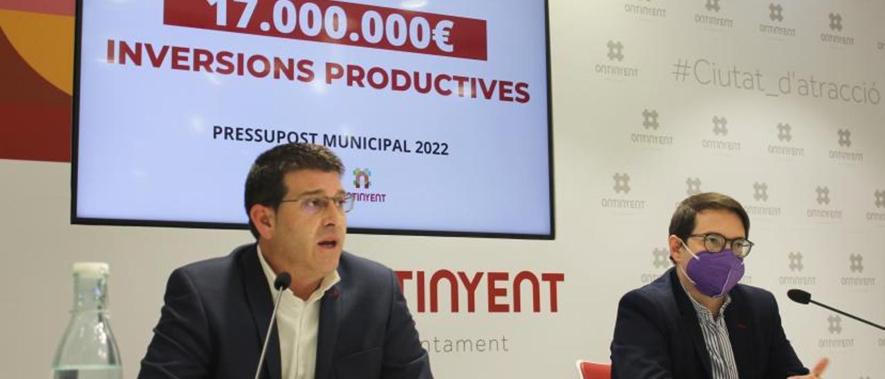 Rodríguez y Sanchis desglosaron ayer las inversiones. | LEVANTE-EMV