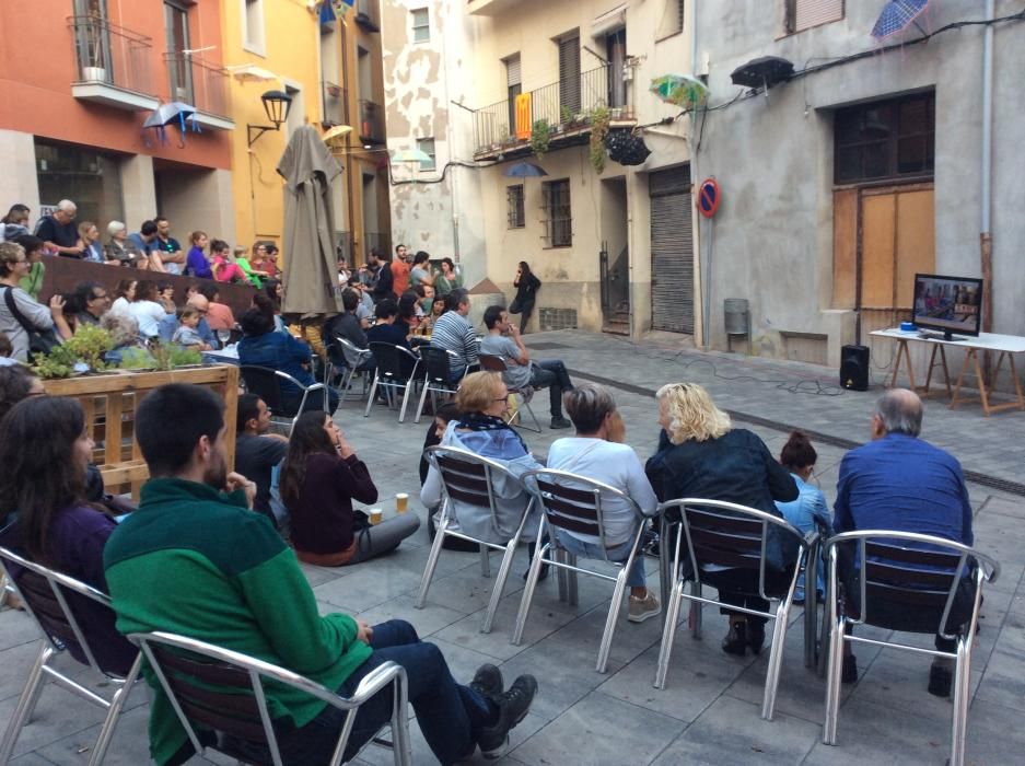 Berga segueix la declaració a la plaça del Forn