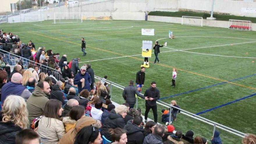 Un grup de menors d’entre 11 i 14 anys, autors dels crits racistes contra un jugador de la Pirinaica a Sant Vicenç