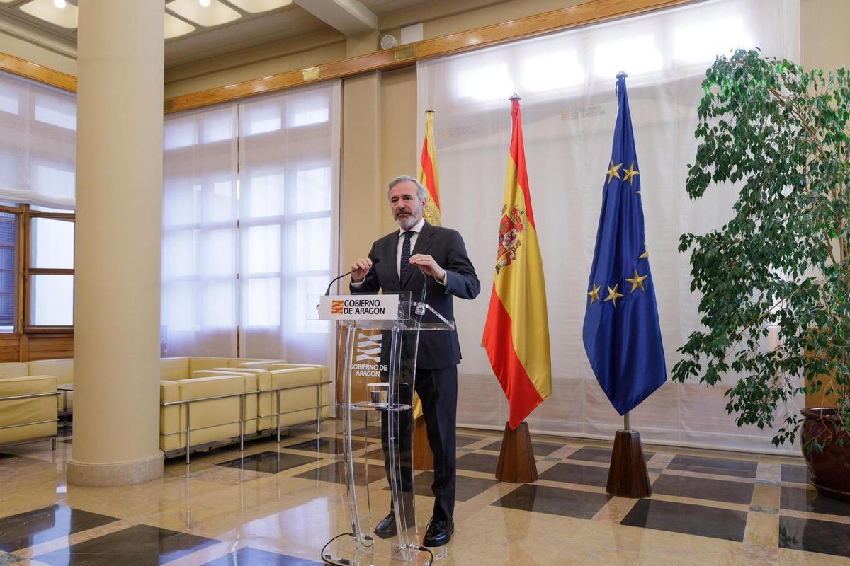 El presidente aragonés comparece en la Sala de Columnas, este jueves.