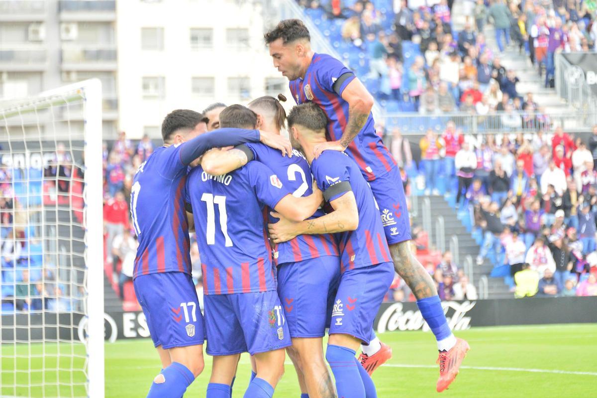 Eldense-Albacete: Juanto devuelve la sonrisa al Eldense (2-0)