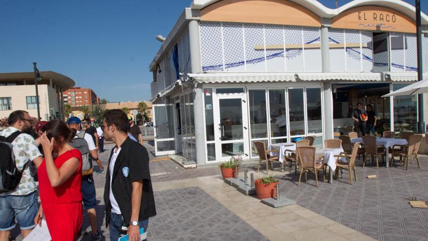 Costas demolerá los restaurantes del paseo Marítimo para dotarlos de más terraza