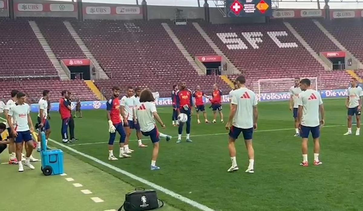 La selección ya se ejercita en el escenario del partido ante Suiza