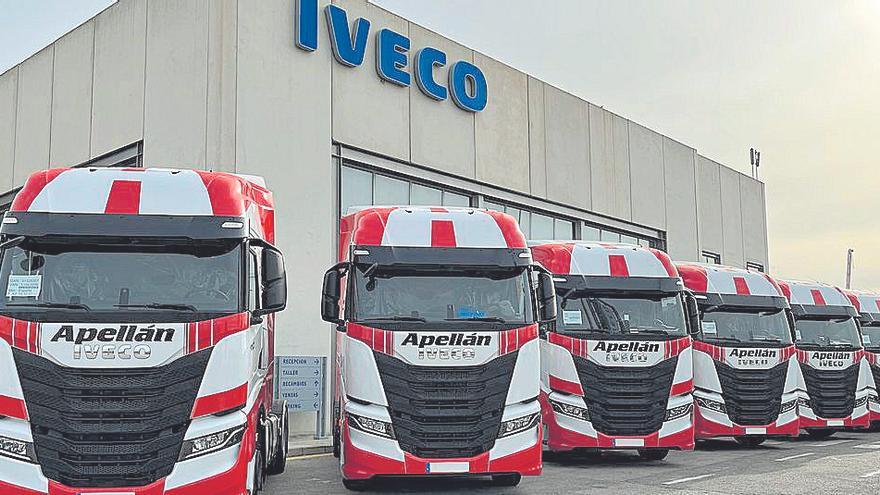 Ginés Huertas Industriales entrega diez vehículos IVECO a Apellán S.L.