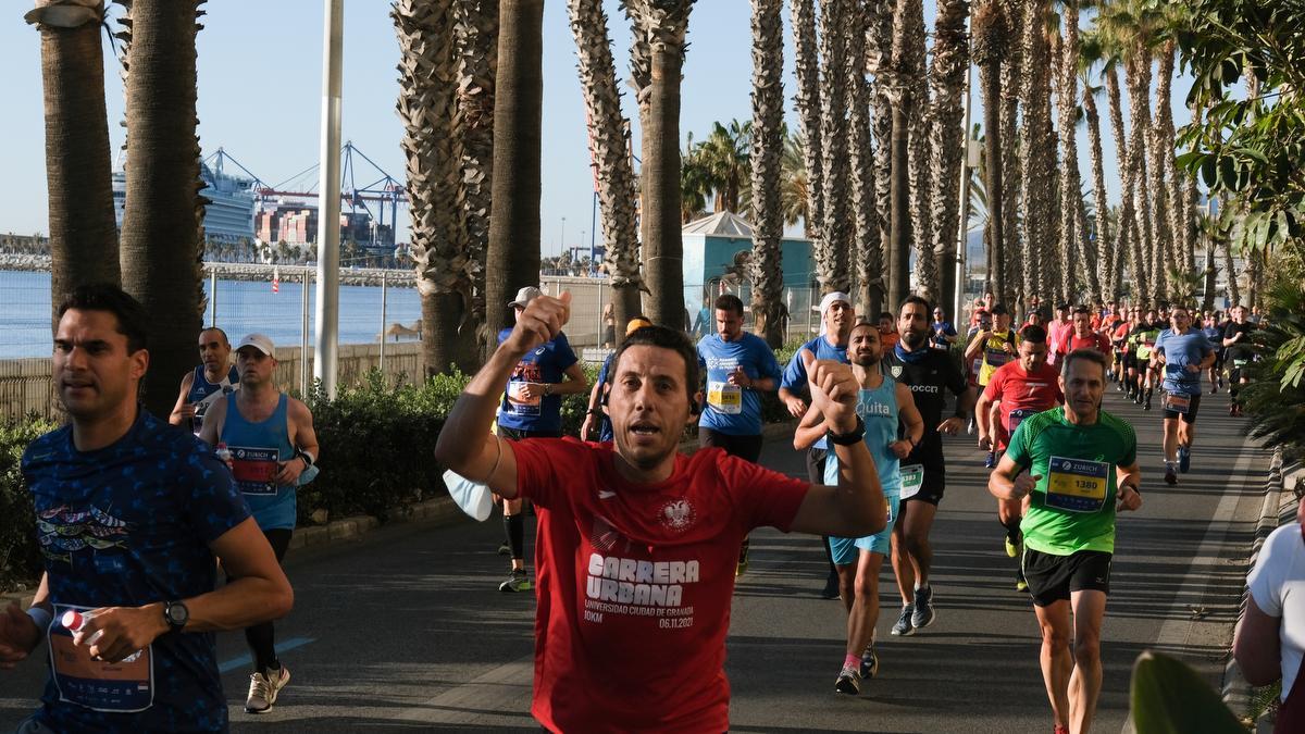 Las imágenes de la Zurich Maratón de Málaga