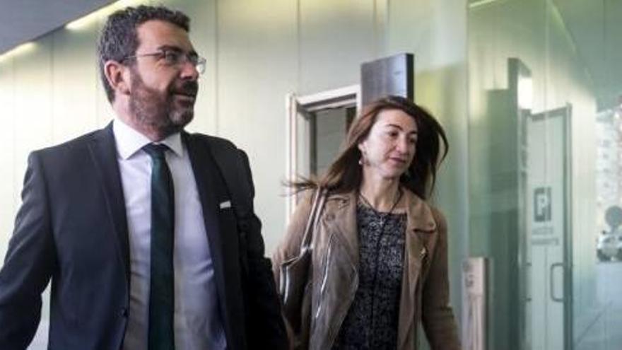 L&#039;advocat de CDC arriba a la Ciutat de la Justícia per declarar.