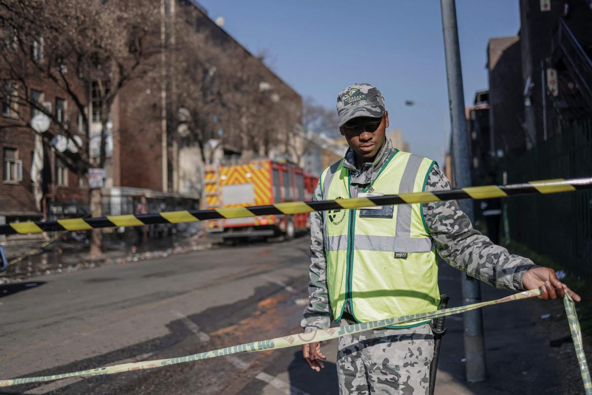 Incendio mortal en un edificio de Johannesburgo