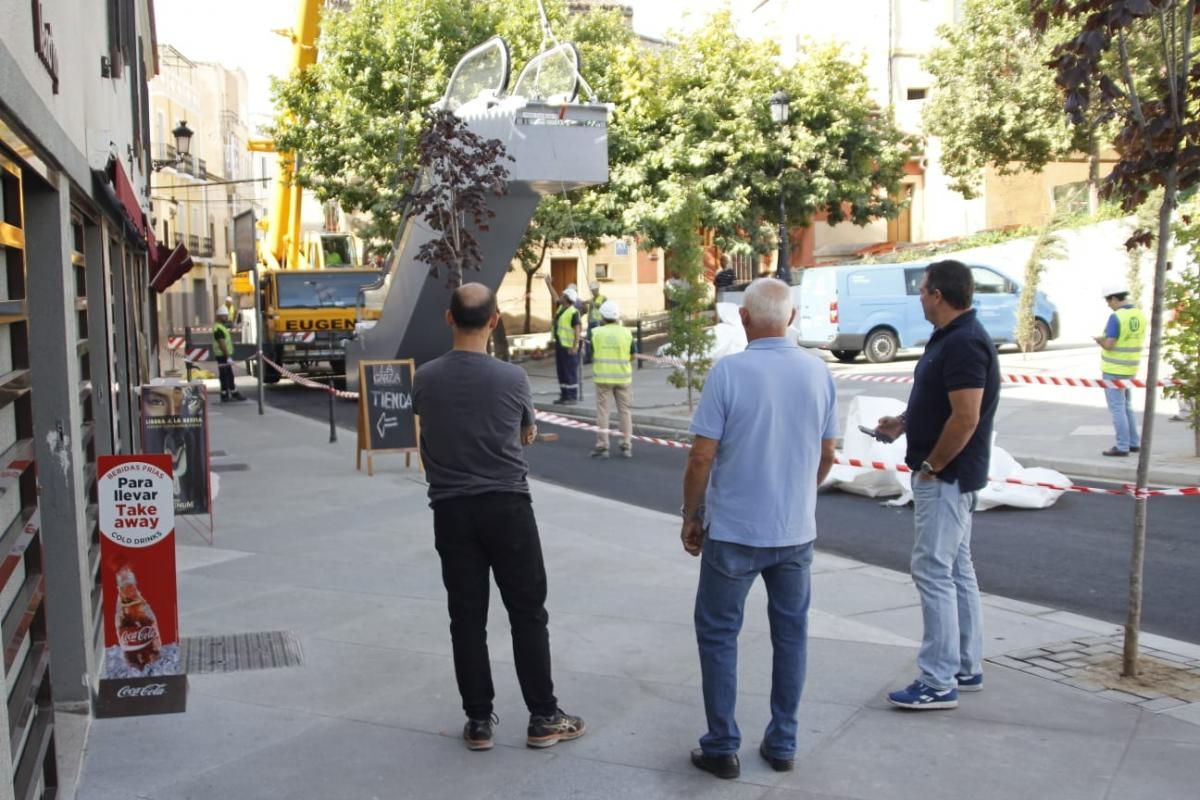 Instalación escalera mecánica en Alzapiernas