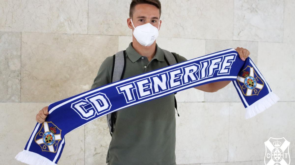 Pablo Larrea es el nuevo fichaje del CD Tenerife.